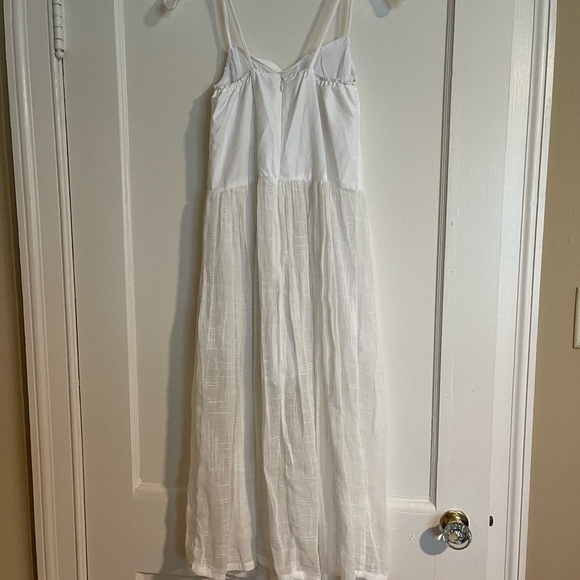 Urban Outfitters White Midi Dress - Picture 2 of 10